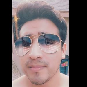 Meet your Posher, Jaime